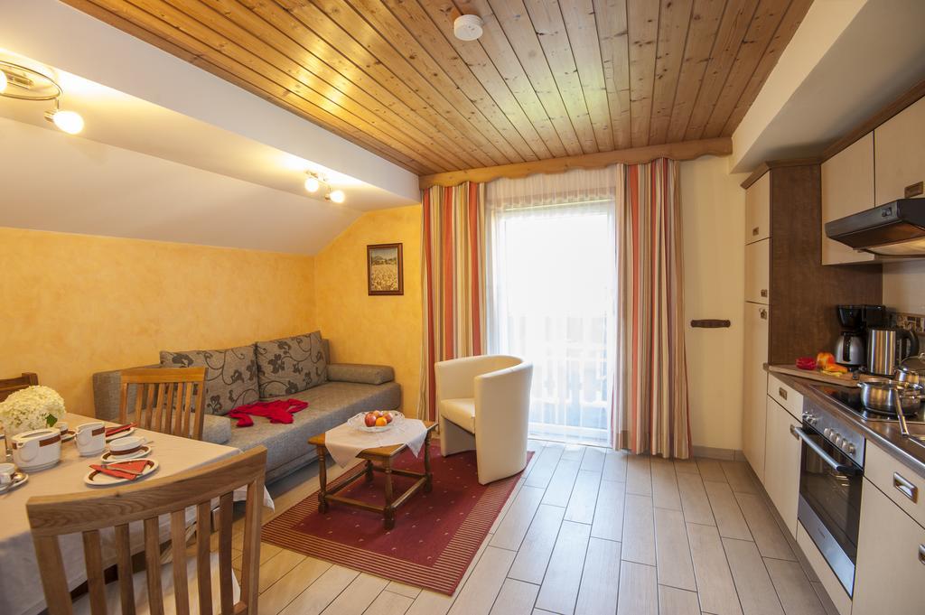 Ferienhaus Antonia Dorfgastein Phòng bức ảnh